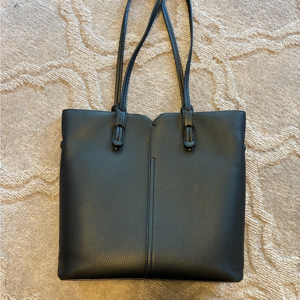 Elegant Black Leather Tote Bag